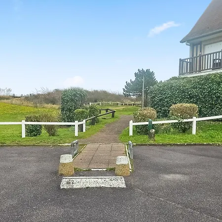 F2 Chic 100 M De La Balcon Sud Ouest