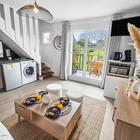 F2 Chic 100 M De La Balcon Sud Ouest Apartment *