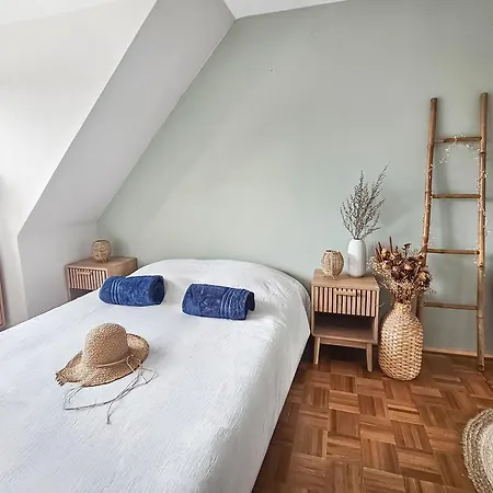 F2 Chic 100 M De La Balcon Sud Ouest *