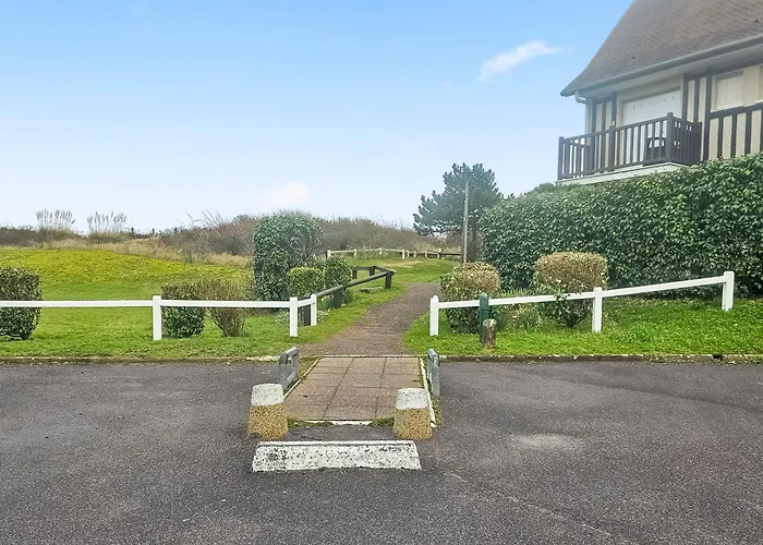 F2 Chic 100 M De La Balcon Sud Ouest