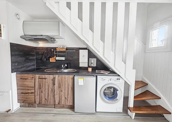 F2 Chic 100 M De La Balcon Sud Ouest Apartment *